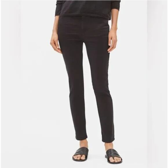 Eileen Fisher Black Straight Jeans Size 2 Organic Cotton Stretch Minimalist - Picture 1 of 7